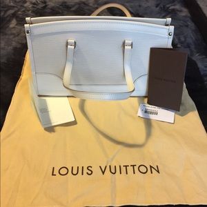 Louis Vuitton Madeleine PM